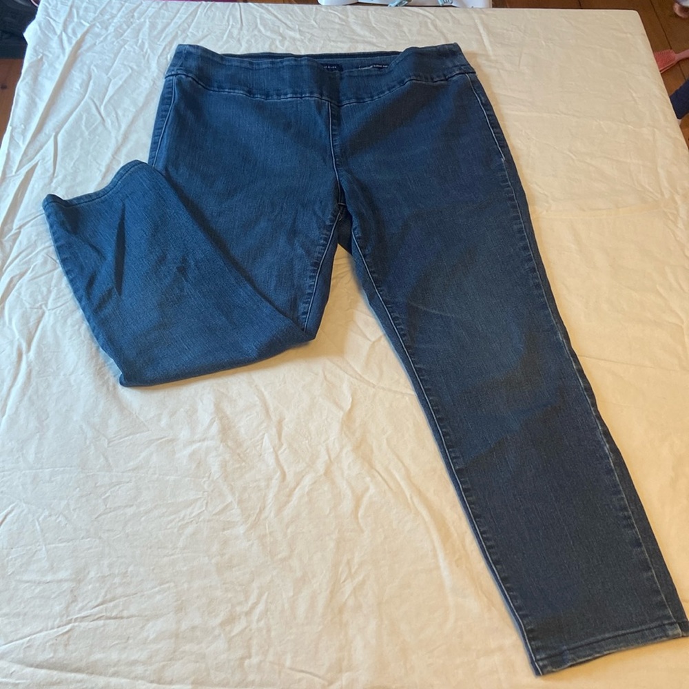 Charter club Cambridge skinny ankle jean with stretch waist band